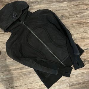 Lululemon Scuba hoodie size 6 black